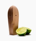 Decoration wooden present — изображение 3